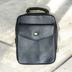 Dunhill Men's Unisex Messenger Top Handle Attachable Strap Leather Black Bag